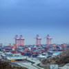 上海自贸区临港新片区启用船载危险品集装箱智能监控系统